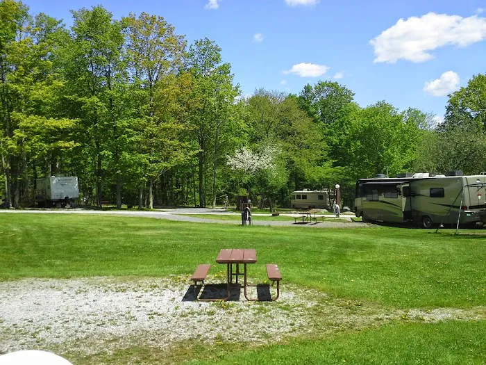 Maple Grove Campground Picture 10