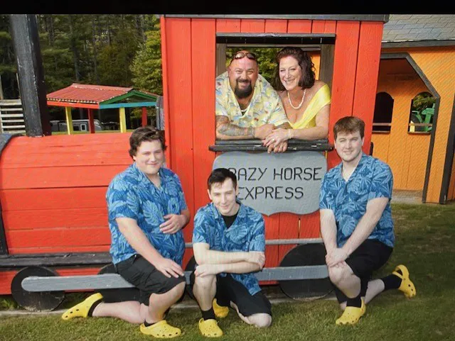 Crazy Horse Family Campground Picture 5