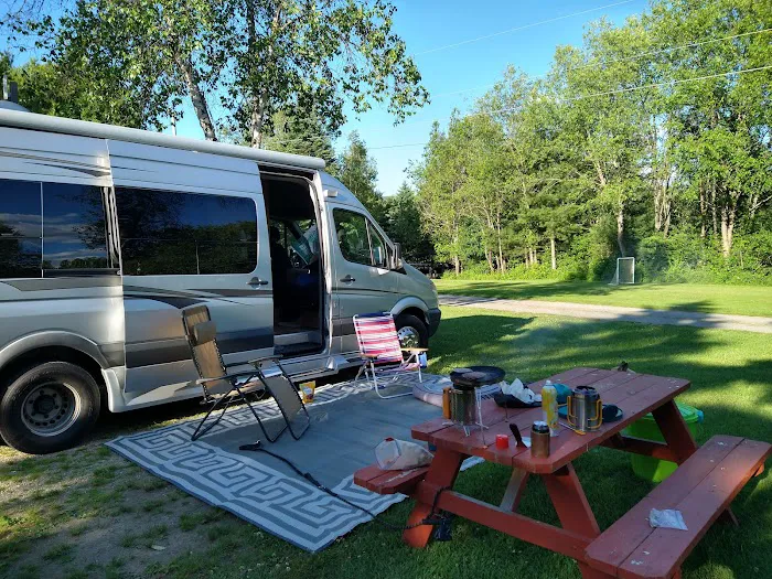 Breezy Meadows Campground Picture 4