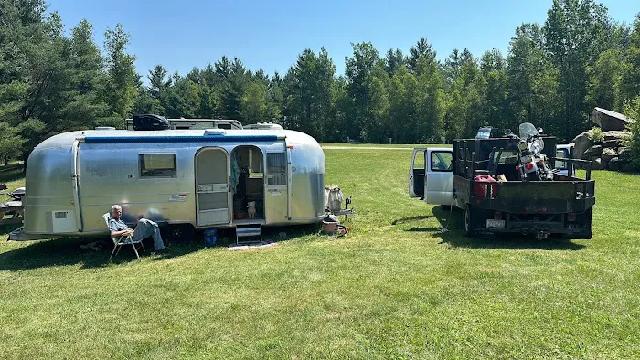 Base Camp RV Park and Campground Picture 1