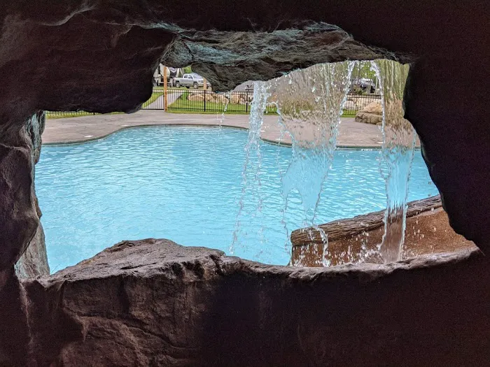 Cole's Mine RV Resort and Campground Picture 10