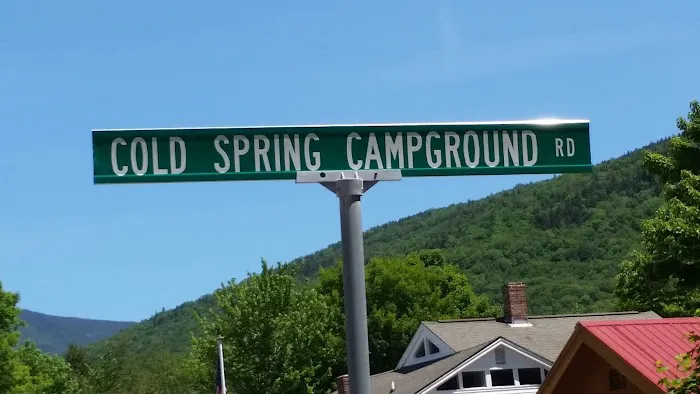 Country Bumpkins Campground and Cabins Picture 8