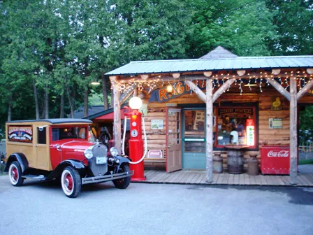 Country Bumpkins Campground and Cabins Picture 1