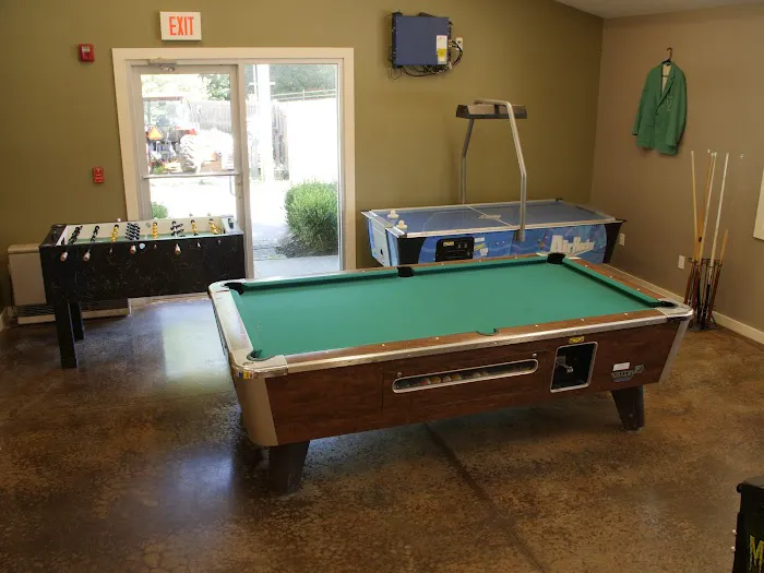 Sea-Vu West Resort RV Park and Campground Picture 8