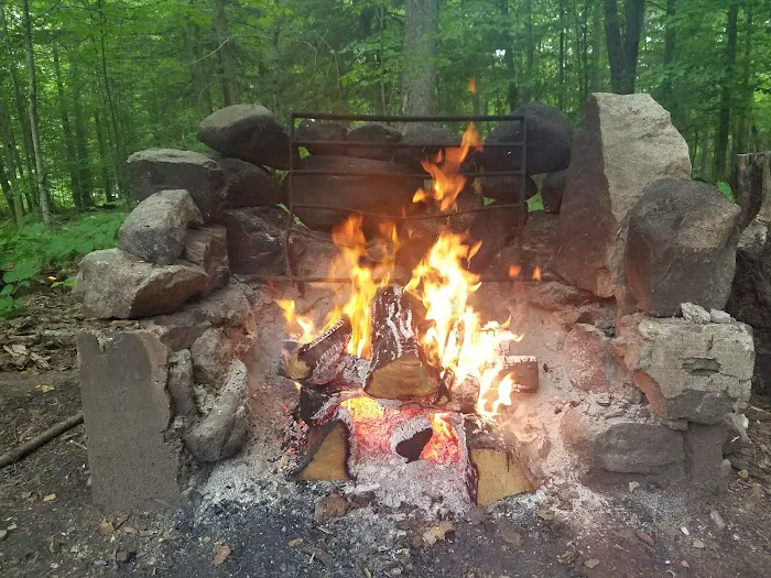 Lake Eaton Campground Picture 2