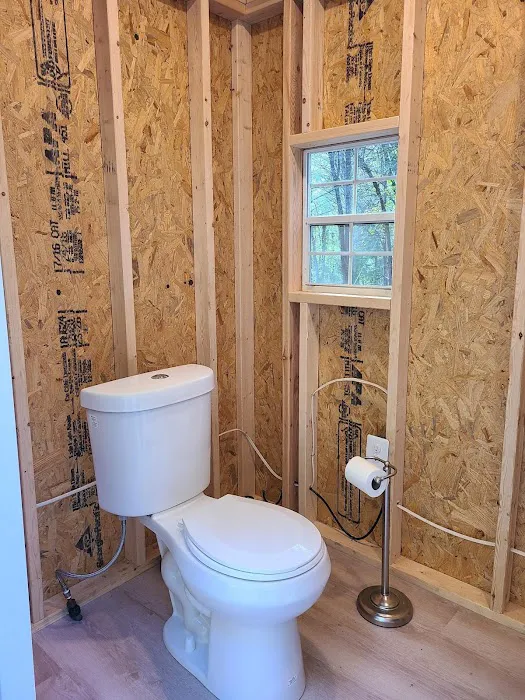 Glamping Clear Spring Maryland 3-Cabin Campground Picture 4