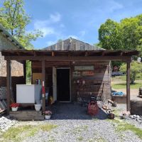 Rough and ready campground and live bait ico