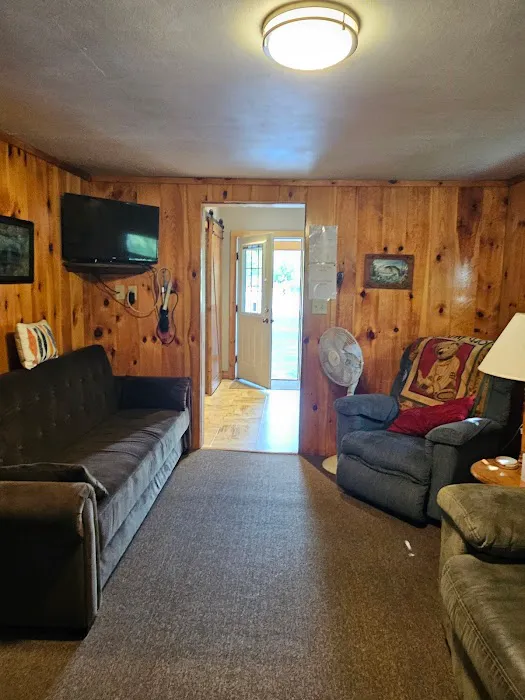 Shy Beaver RV Park Picture 7