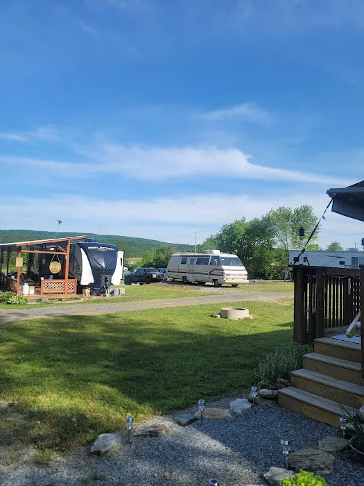 Buck's Campground Picture 5