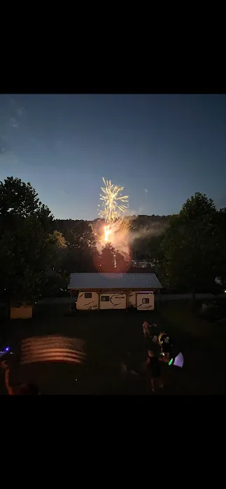 Willow Farm Campground Picture 7