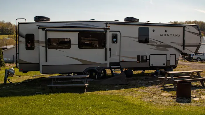 Don Huey Country Campground Picture 4