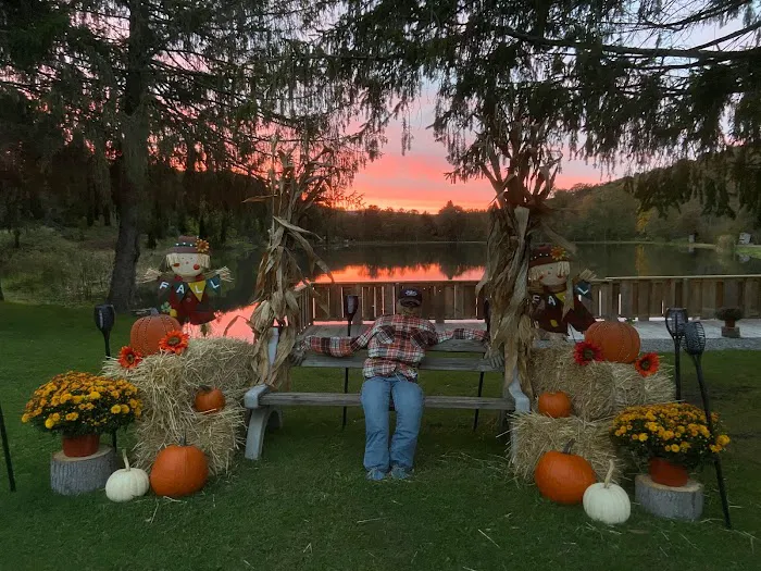 Mirror Lake Campground Picture 10