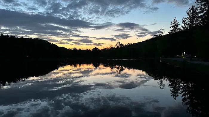 Mirror Lake Campground Picture 2