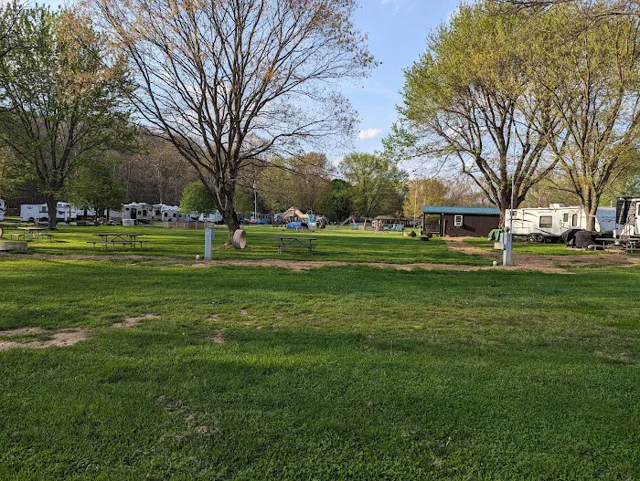 Wheel-In Campground Picture 5