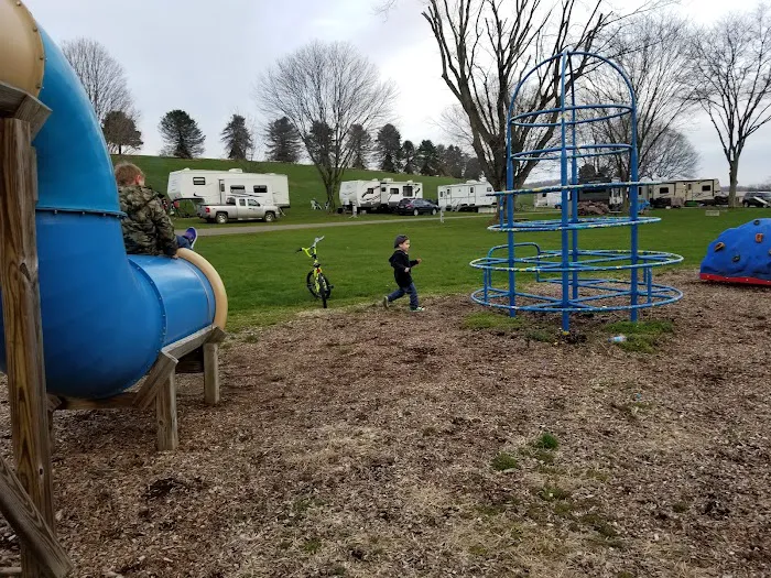 Wheel-In Campground Picture 2