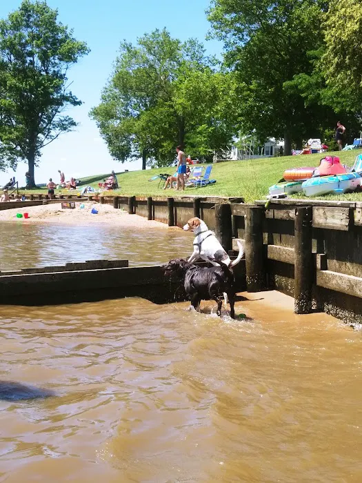 Naylor's Beach Campground Inc Picture 10