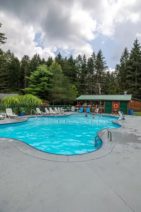 Campers Paradise Picture 9