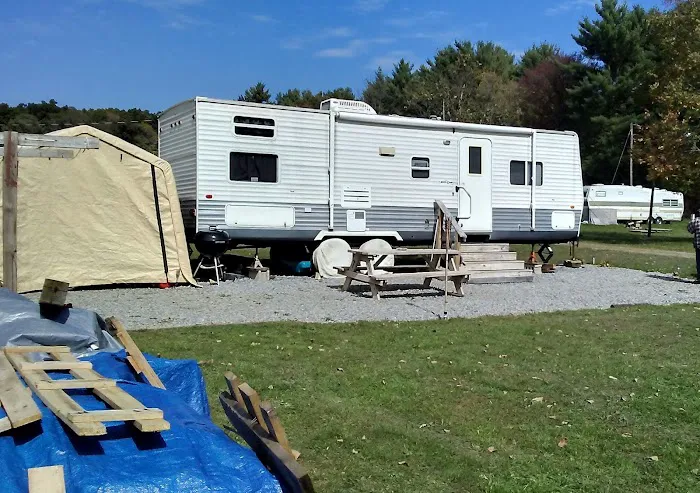 Spirit of the North Campground Picture 8