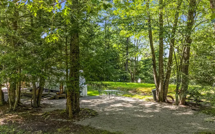 White's Haven Campground Picture 3