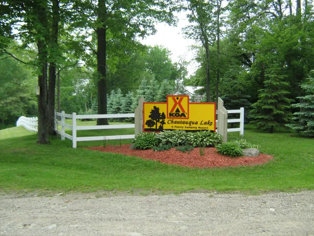 Chautauqua Lake KOA Holiday Picture 4
