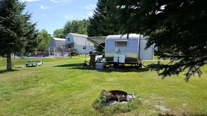 Burns Lake Campground Picture 10