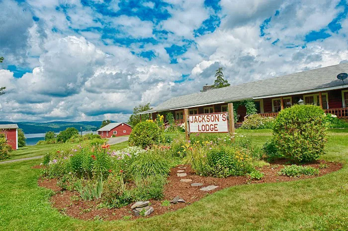 Jackson's Lodge Picture 3