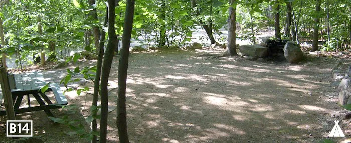 Bunganut Lake Camping Area Picture 7