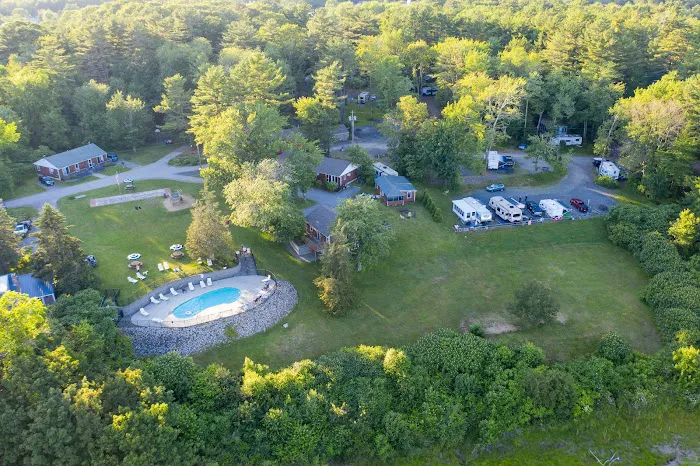 Ocean View Cottage & Camping Picture 4