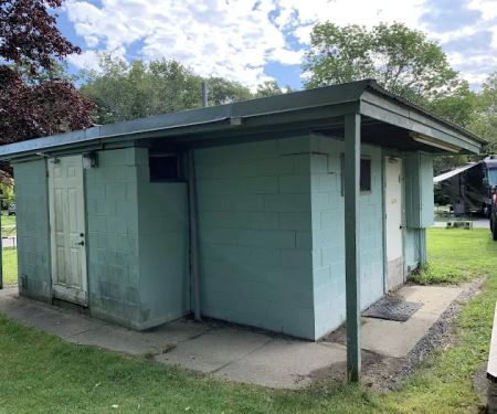 Riverside Campground