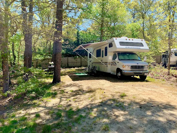 Shady Knoll Campground Picture 3