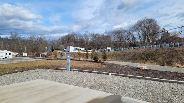 Raystown Riverbend Campground Picture 6