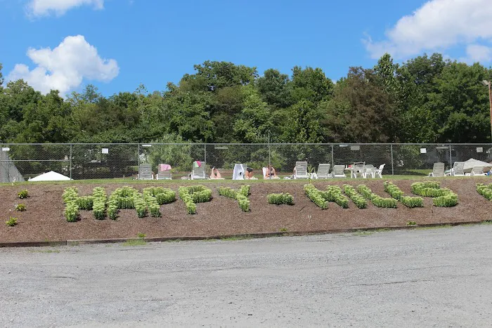 Happy Hills Campground Picture 1