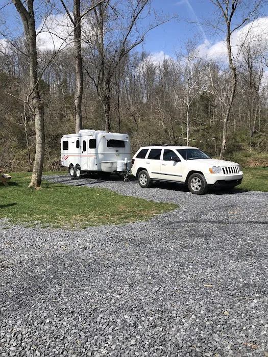 Bear Creek Campground Picture 4