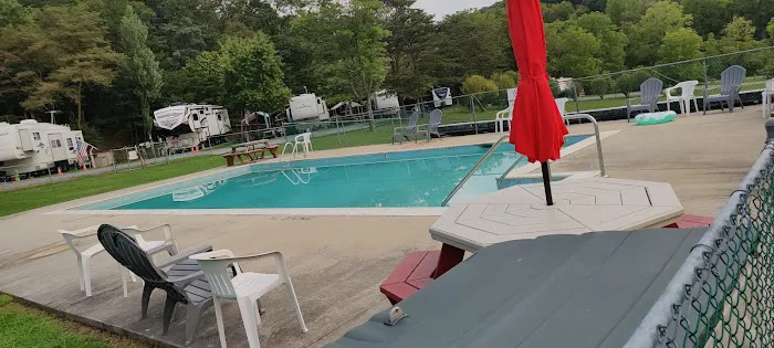 Nature's Getaway RV Park Picture 2