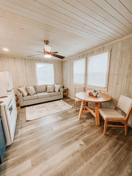 Sandhole Retreat Picture 1