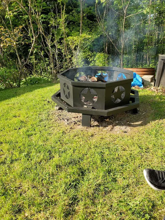 Bear Ridge Campground Picture 10