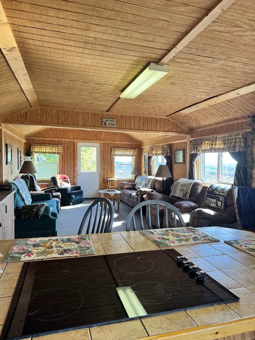 Marzullo’s Mountaintop Cabin Picture 4