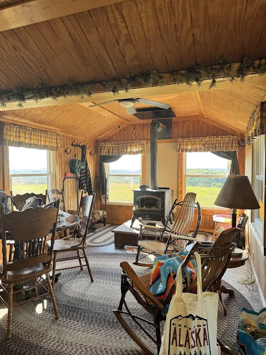 Marzullo’s Mountaintop Cabin Picture 3