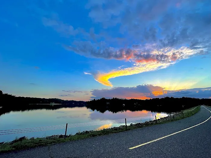 Lake Land Or Campground Picture 2