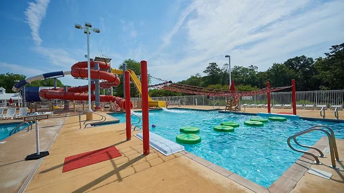 Bethpage Camp-Resort Picture 9