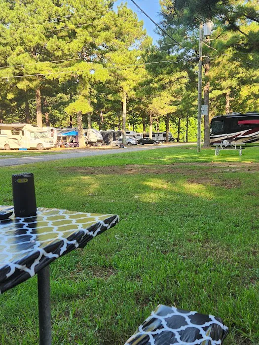 Bethpage Camp-Resort Picture 10