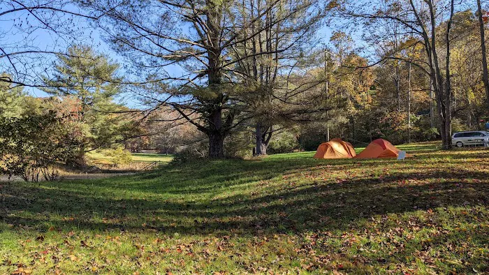 Mountain Lake Campground Picture 10