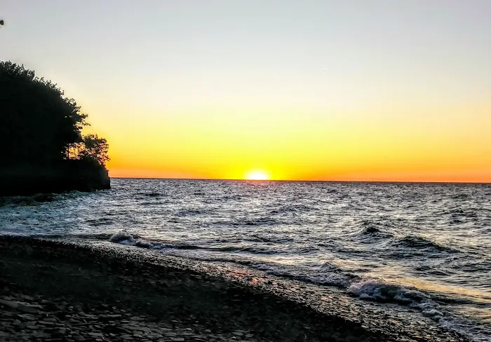 Brookside Beach Picture 6