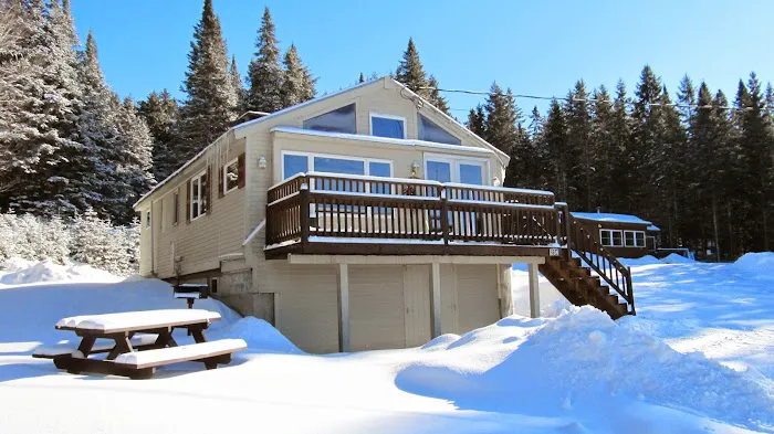 Ramblewood Cabins & Campground Picture 1