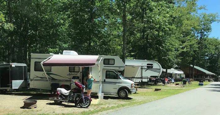 Bentley's Campground & Motel Picture 9