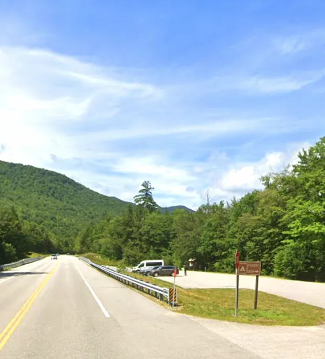 Fourth Iron Campground parking area Picture 10