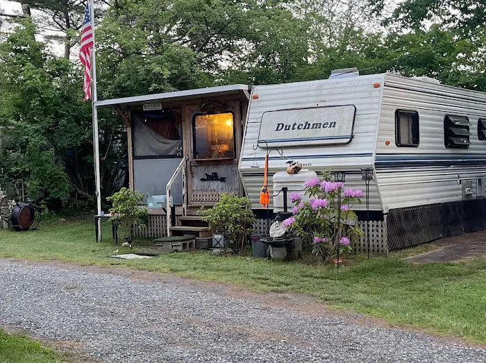 Cape Neddick Oceanside Campground Picture 9