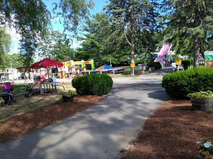 Burnette's Campground Picture 3