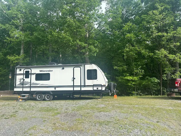 Gary's Family Campground Picture 9