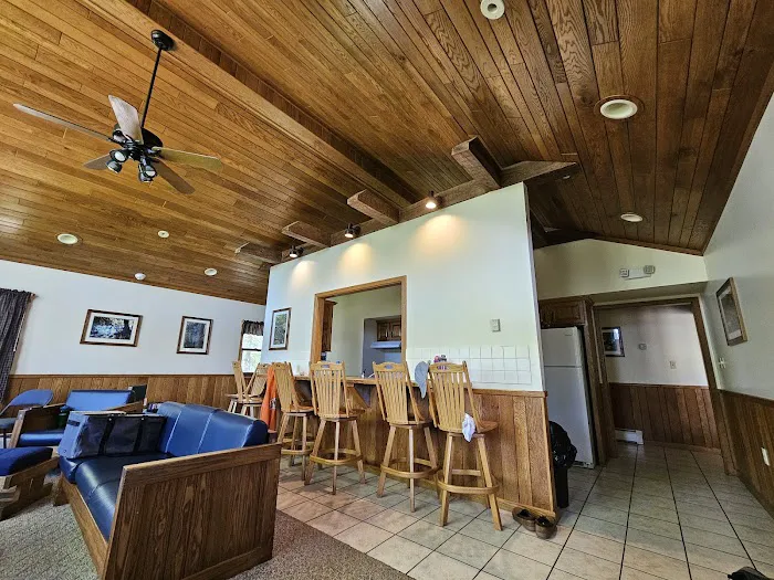 Hufman Lodge Picture 5